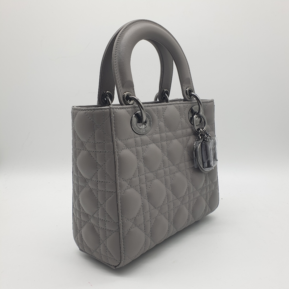 Dior Lady Dior matte leather - Picture 2 of 9